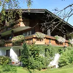 Apartment Am Oberoeschle Oberstdorf