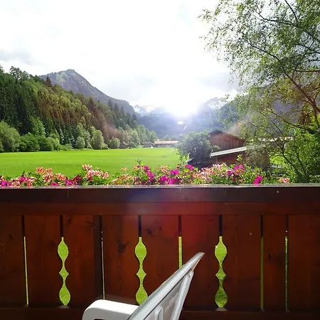 Am Oberoeschle דירה *